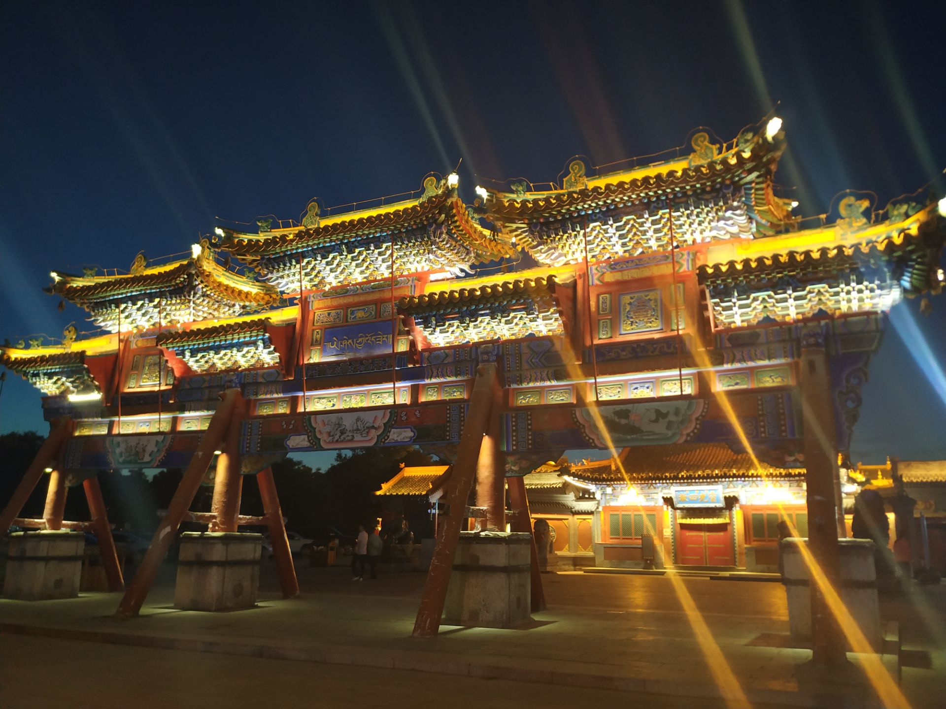 中国内蒙古呼和浩特城市桥梁河流夜景照片摄影图片_ID:427519615-Veer图库