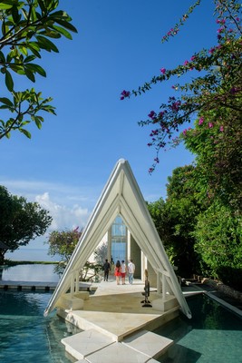 缇尔塔水之教堂