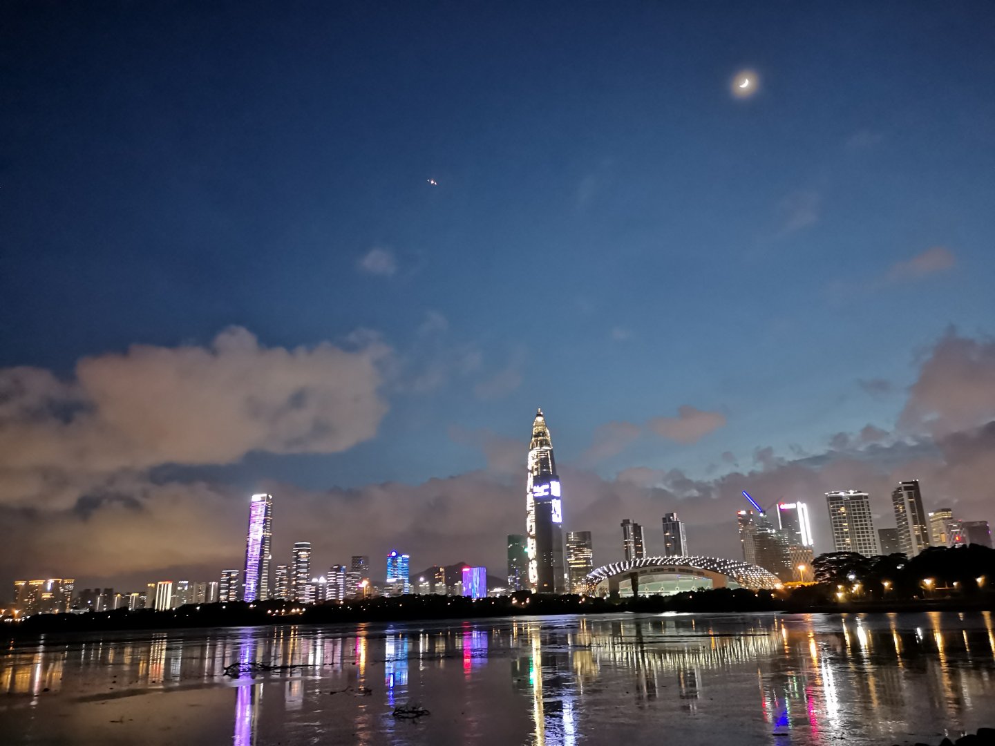 深圳地标建筑城市夜景风光图片素材_免费下载_jpg图片格式_VRF高清图片500530688_摄图网