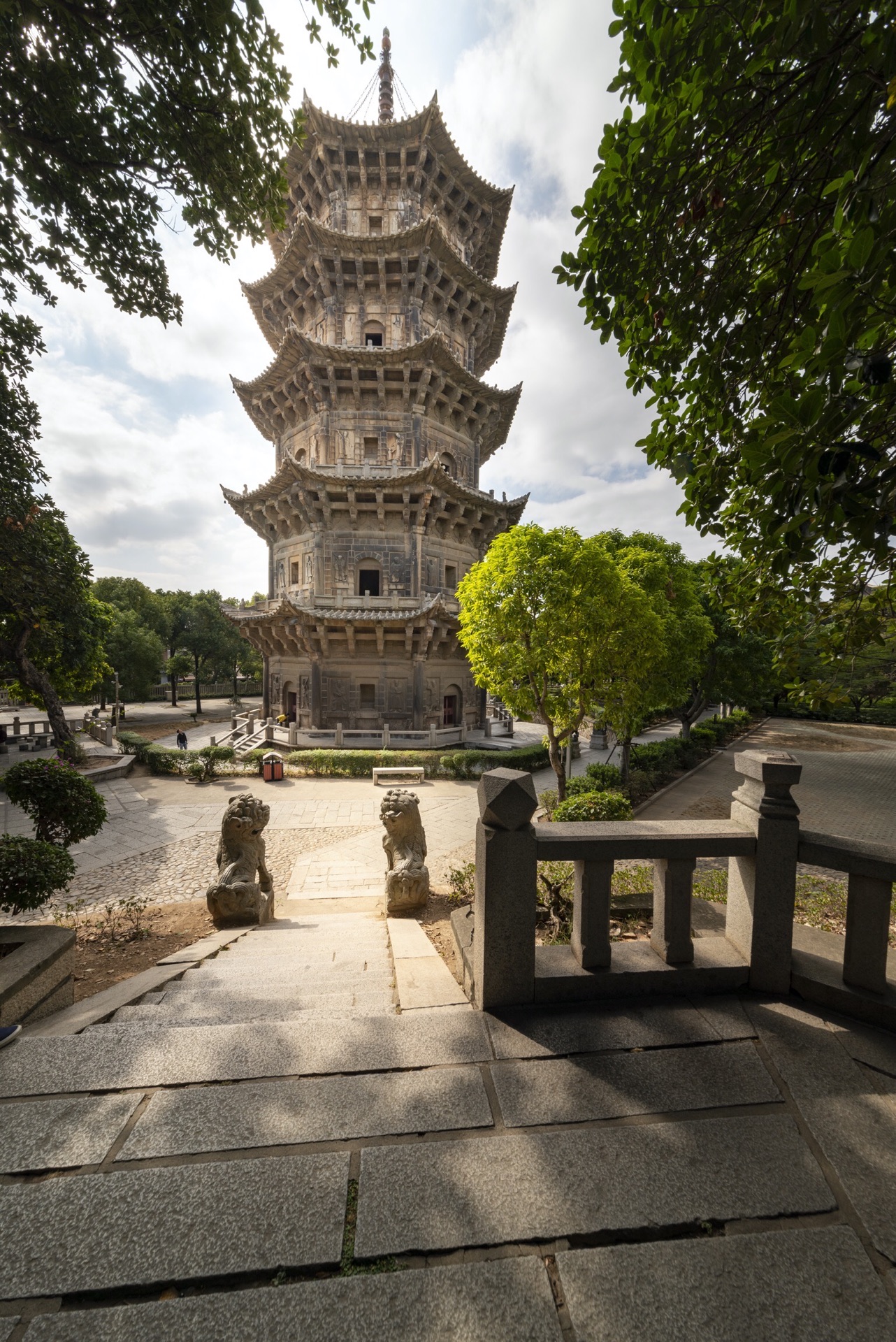 2020泉州东西塔游玩攻略,.东西塔,东方塔与西方塔是.【去哪儿攻略】