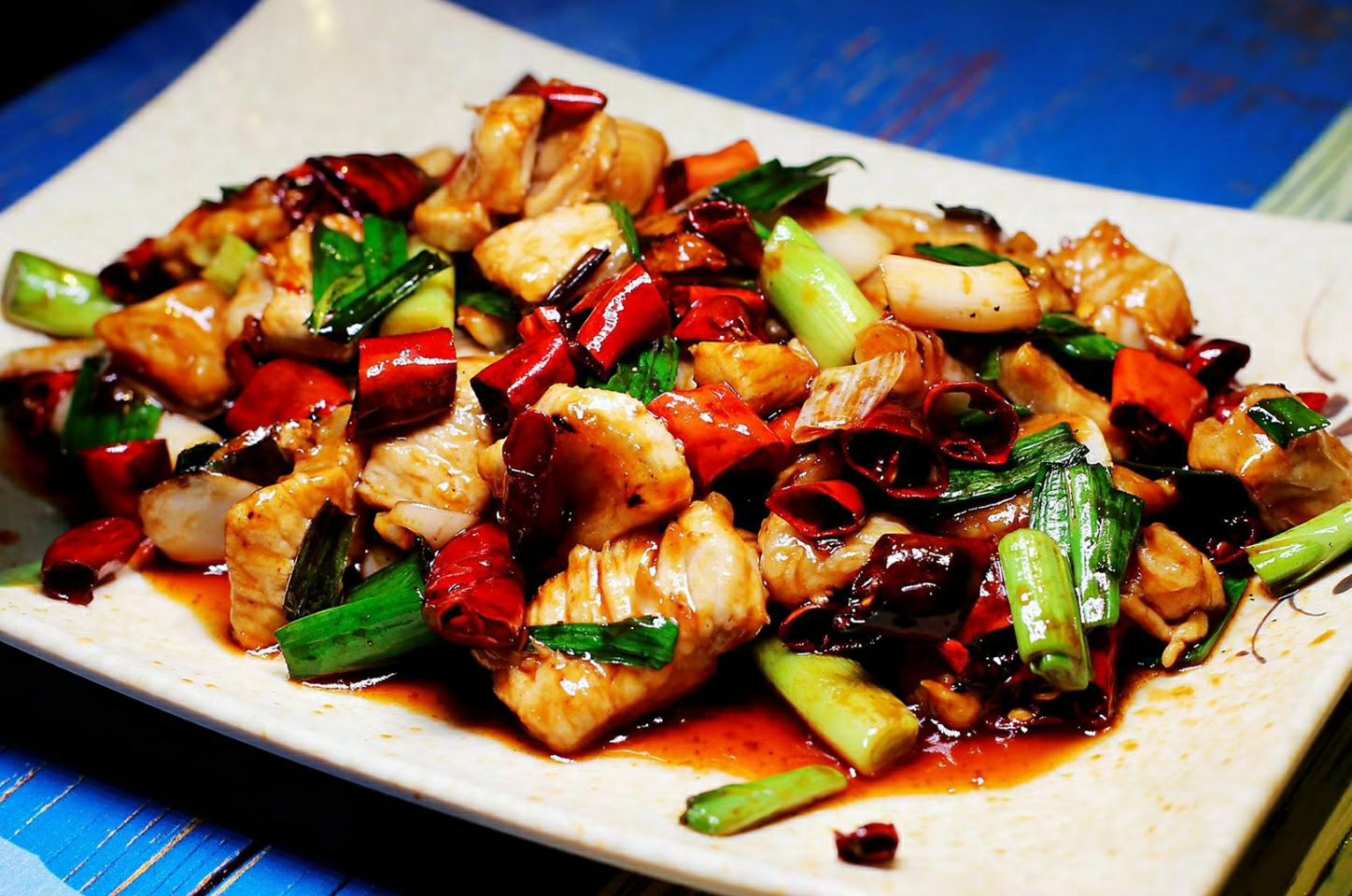 独山特色虾酸牛肉馆