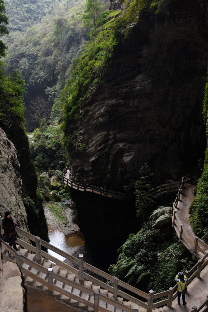 【携程攻略】武隆区天坑寨子景区景点,在天坑景区要先乘坐如同张家界