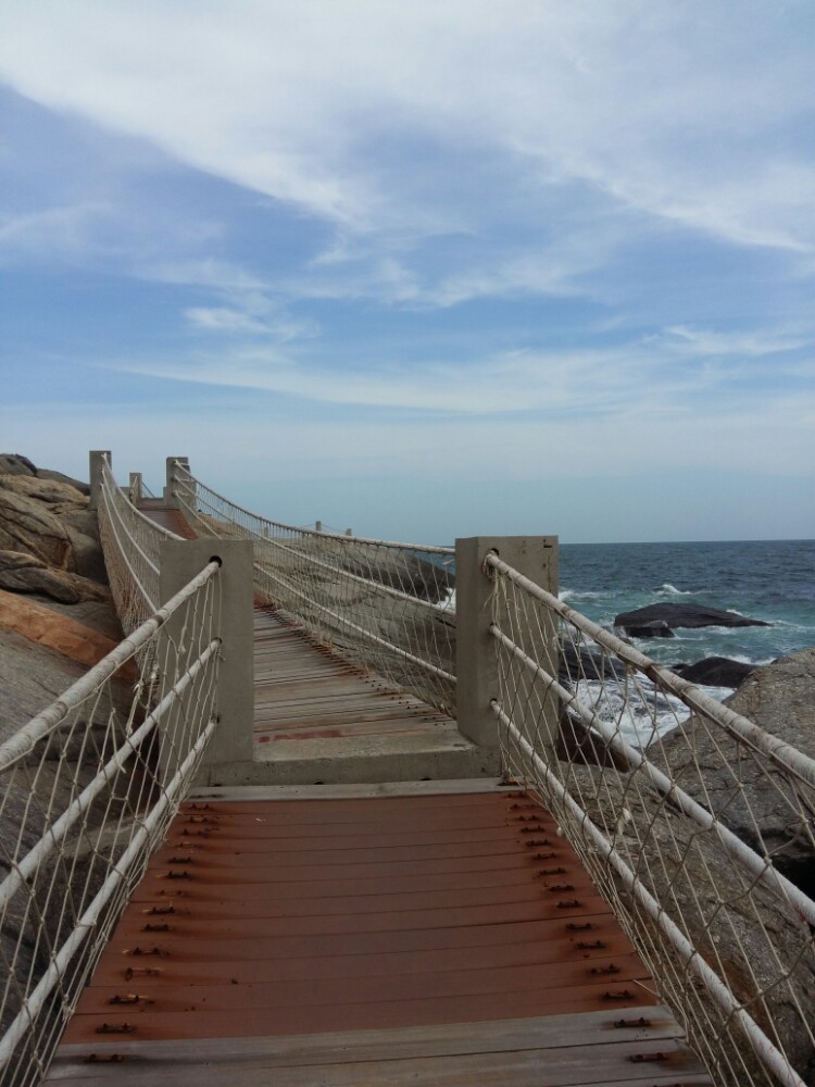 【深潜/浮潜】阳江阳西沙扒湾度假区青洲岛潜水体验