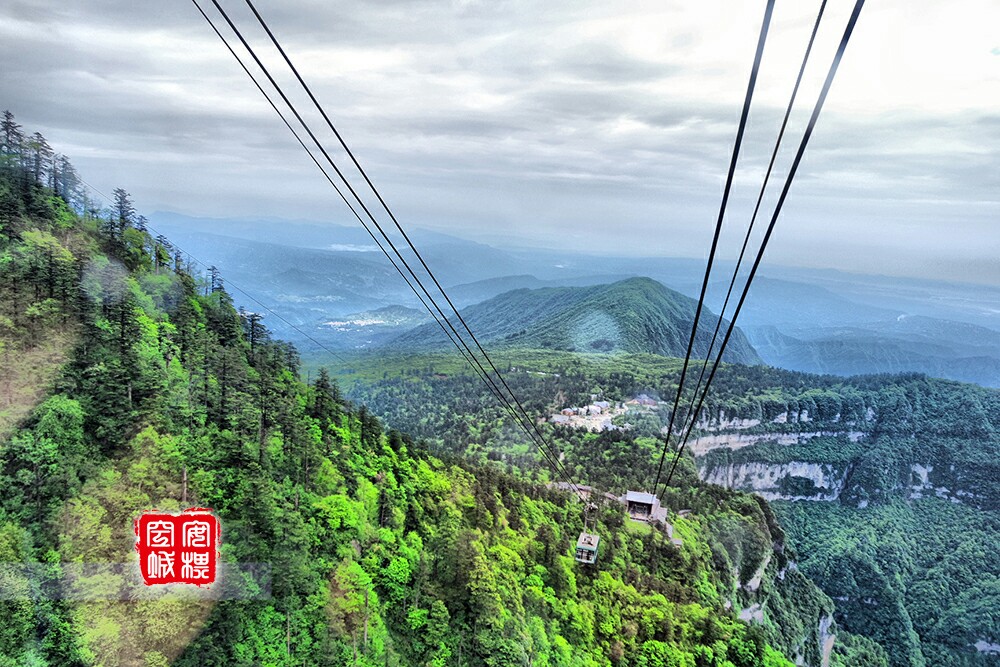 【携程攻略】峨眉山雷洞坪景点,雷洞坪是前往金顶的必经之路,也是景区