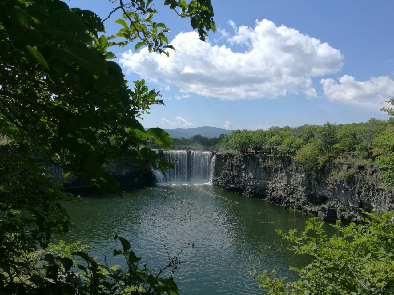 哈尔滨吊水湖风景区图片