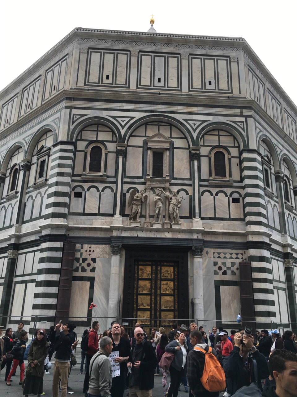 著名的天堂之门雄伟壮观来到佛罗伦萨就是教堂和文字复兴的穿越之旅