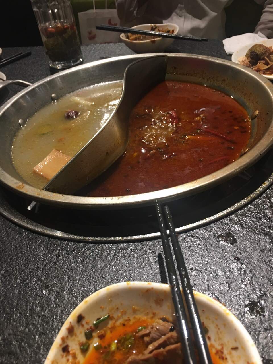 爱9味·老火锅自助餐厅(万辉店)