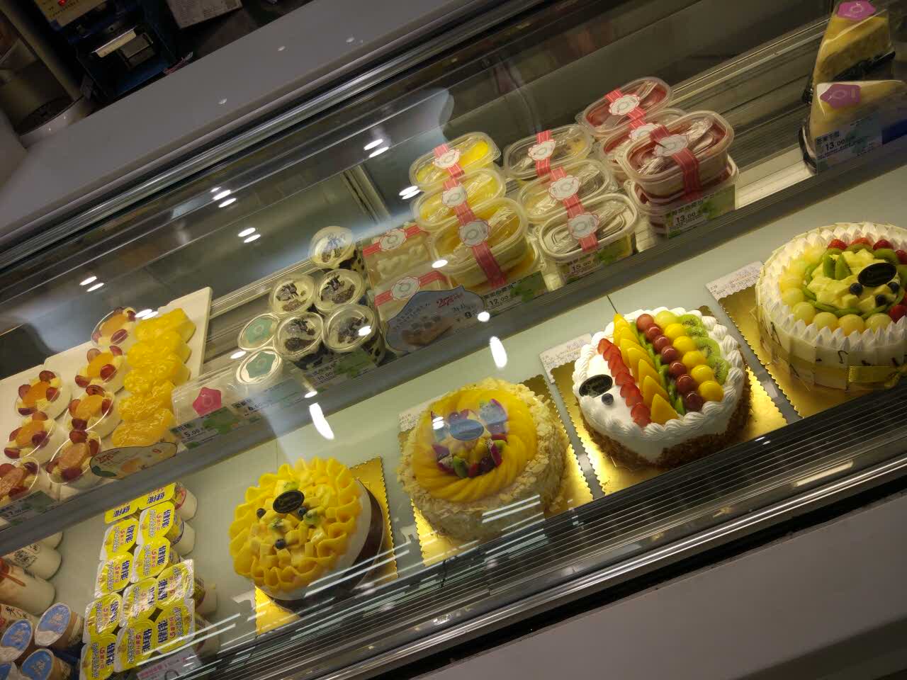 2022康欣烘焙连锁(幸福店)美食餐厅,康欣的蛋糕永远都这么好吃~~.