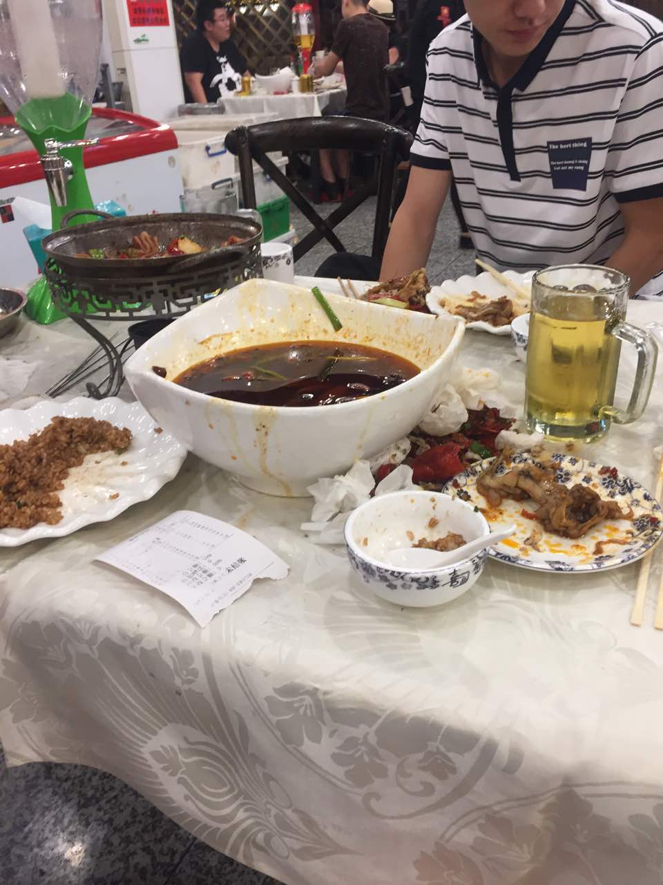 太好了,不用排队,每年夏天,我都特意来北京到他家吃小龙虾和牛蛙,美味