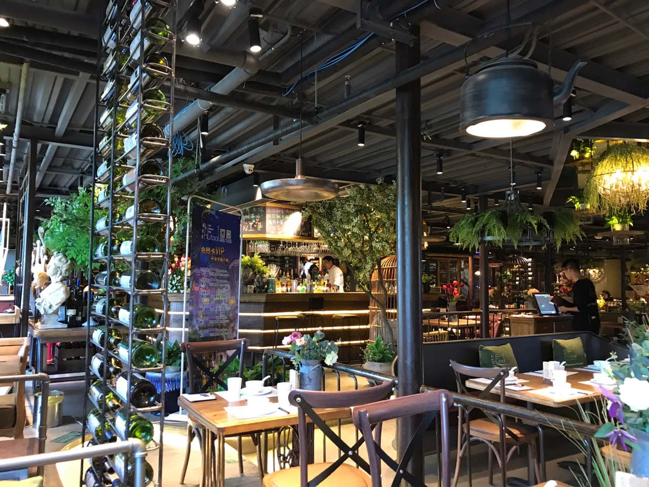 廊坊胡桃里音乐餐厅