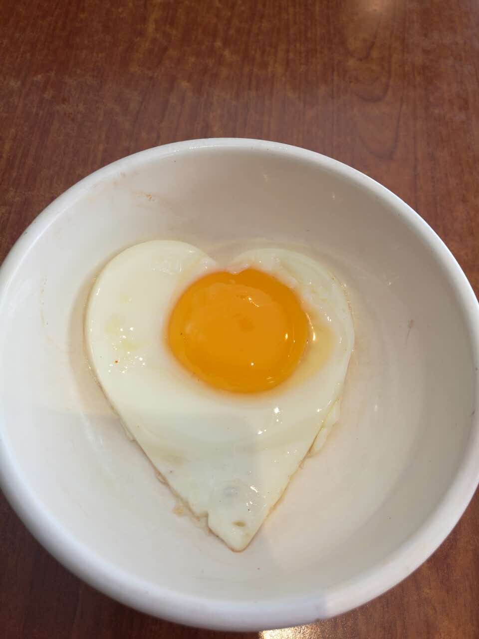2022一之春(人民广场店)美食餐厅,爱心鸡蛋萌萌哒～寿喜锅健康.