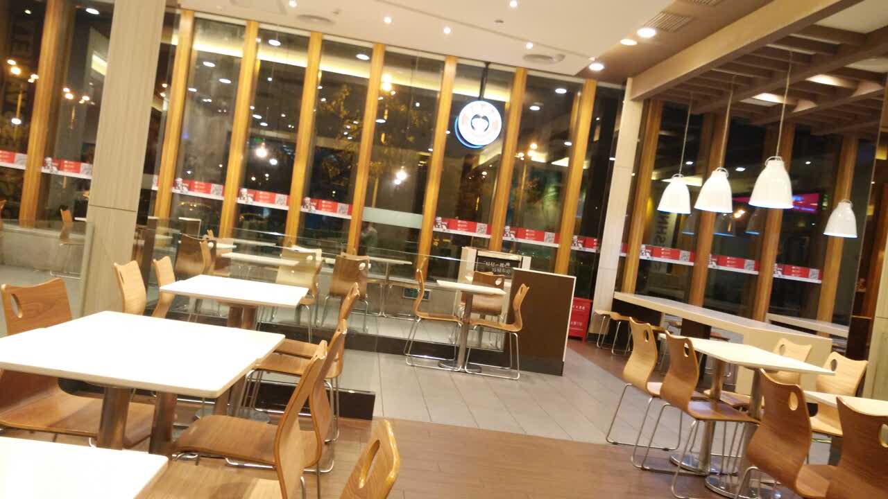 肯德基(亚龙湾店)