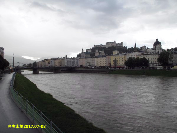 三进山城萨尔斯堡,下马观花慢慢游(1)---中欧公