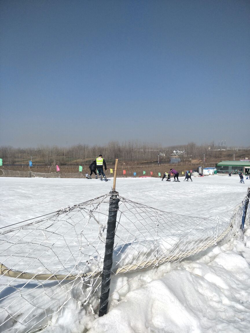 淮安古运河滑雪场