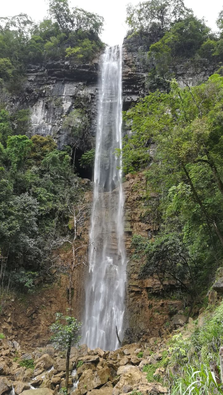 牛角寨瀑布景区