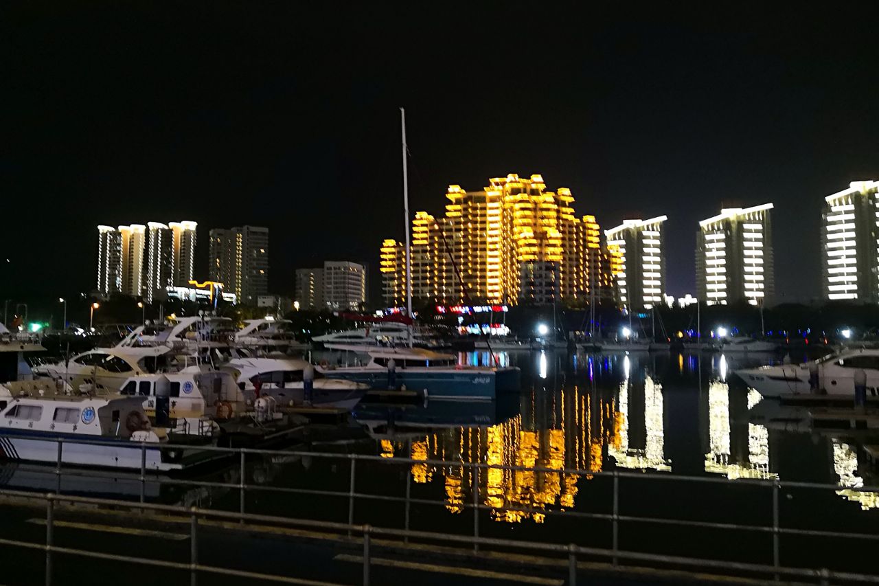 三亚港务局游艇会