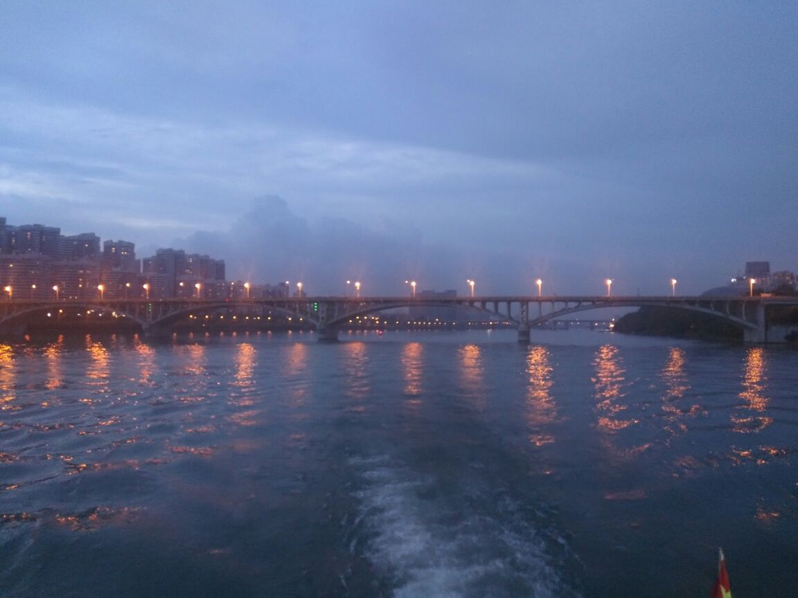 东堤旅游码头图片