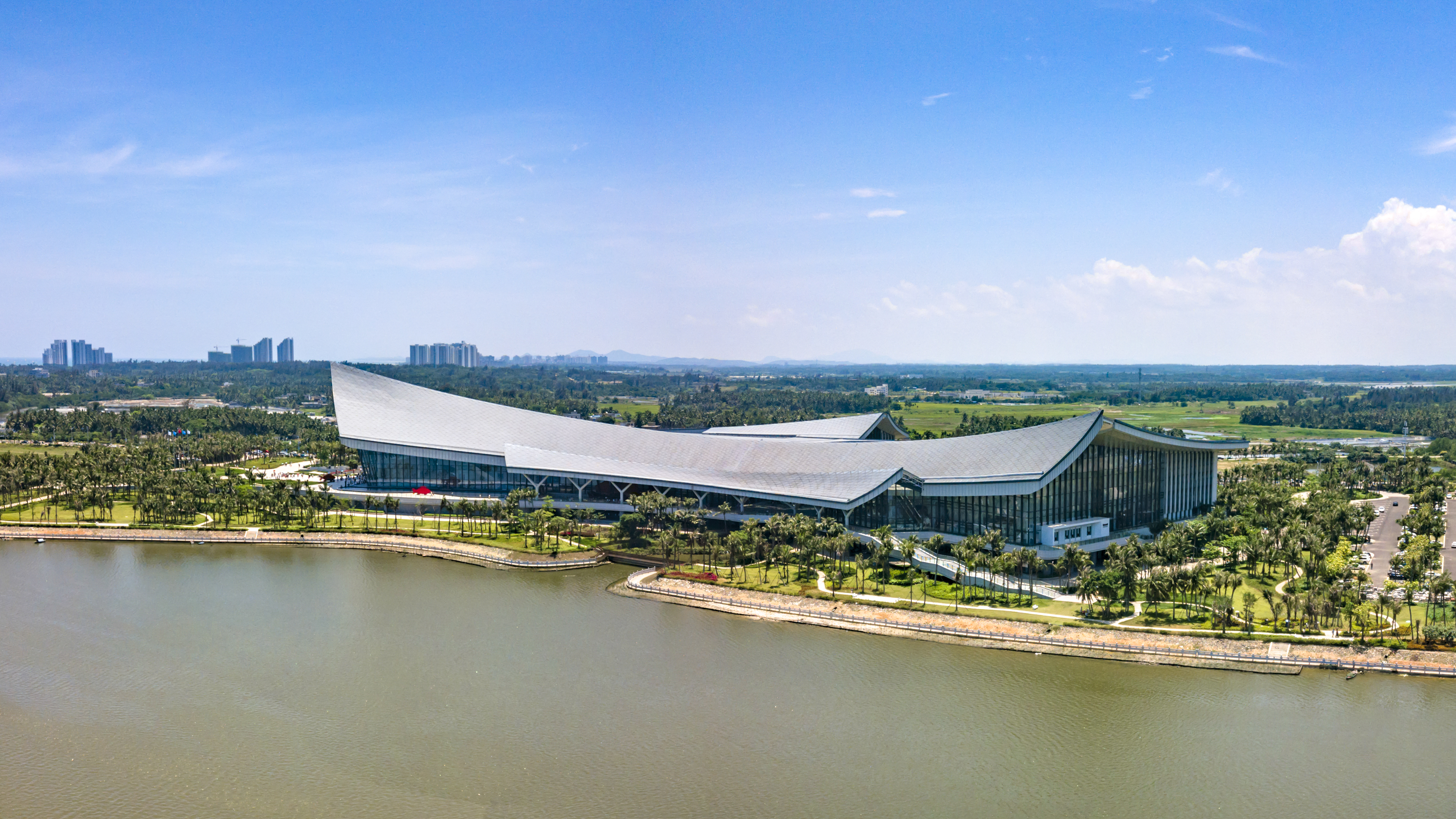 1-Day Qionghai Tour: Historical Imprints of Boao, South China Sea Cultural Exploration