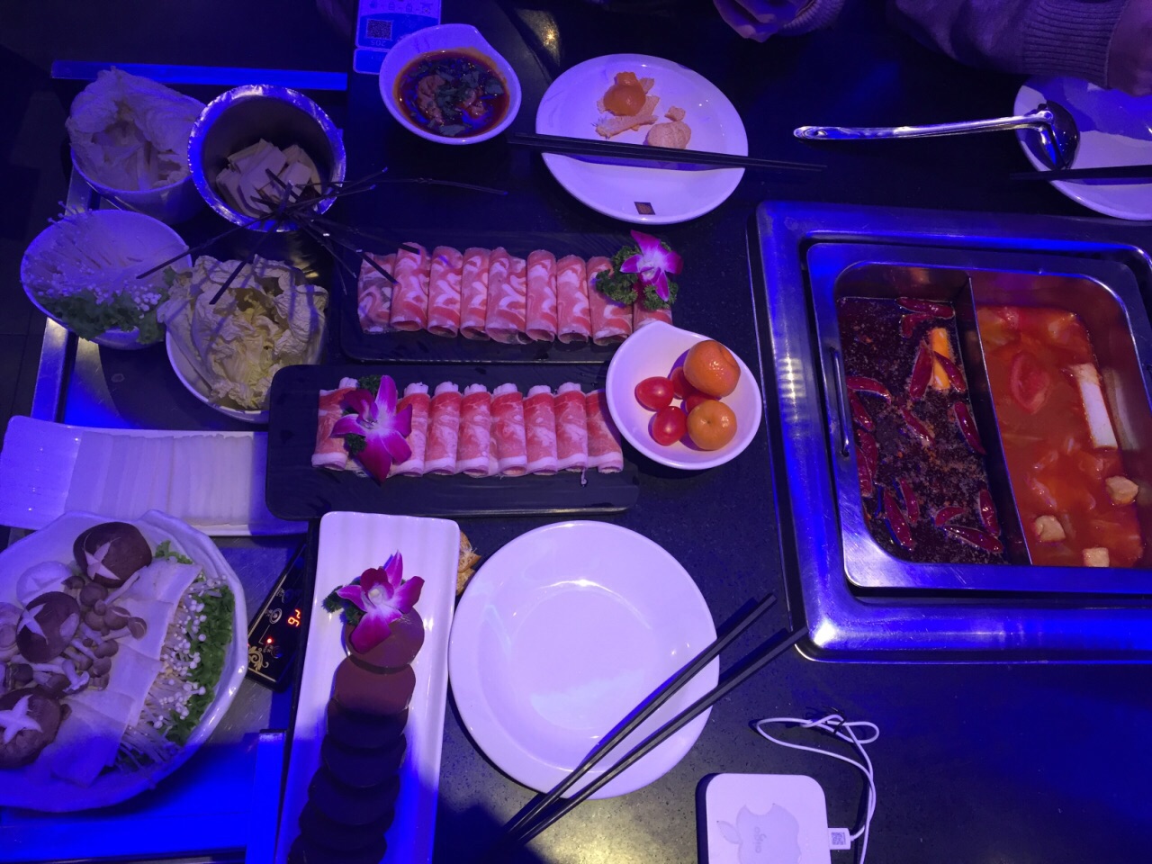 不可错过:上海火锅自助餐：美食探寻的独特体验