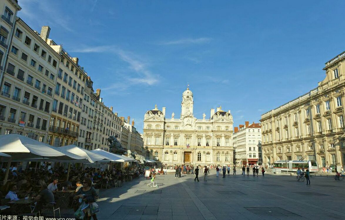 里昂市政府旅游景点攻略图