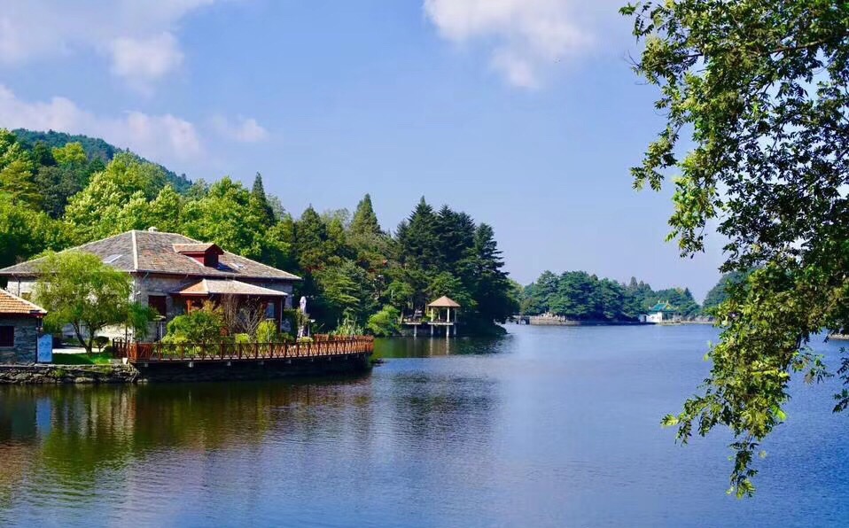 3-Day Jiujiang & Lushan Tour: Tianmu Hot Spring Resort, Hanpo Pass Scenic View