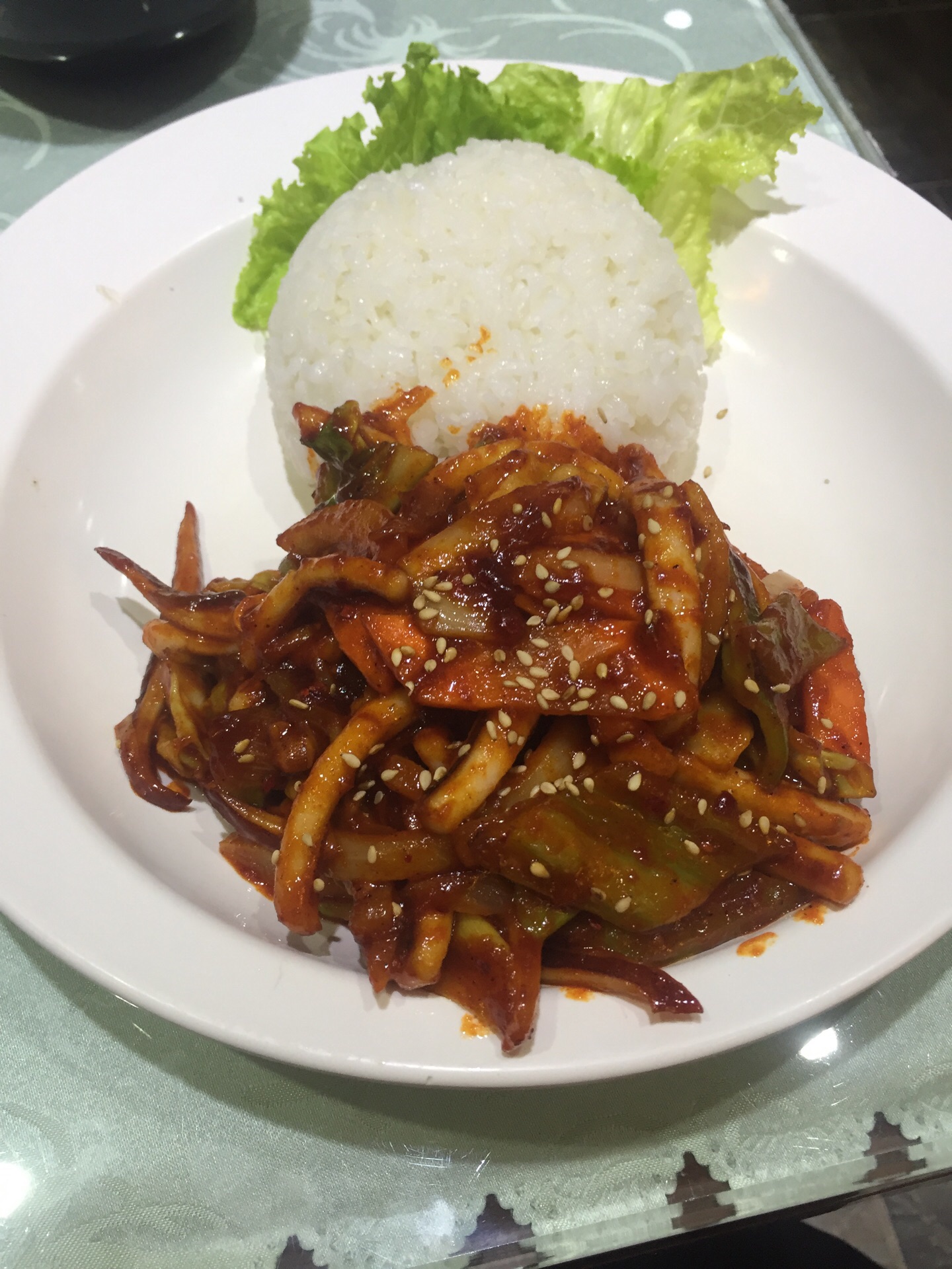 鱿鱼盖饭,厨师做的特别嫩,特别好吃.