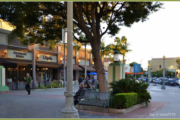 Downtown Culver City travel guidebook must visit attractions in Los
