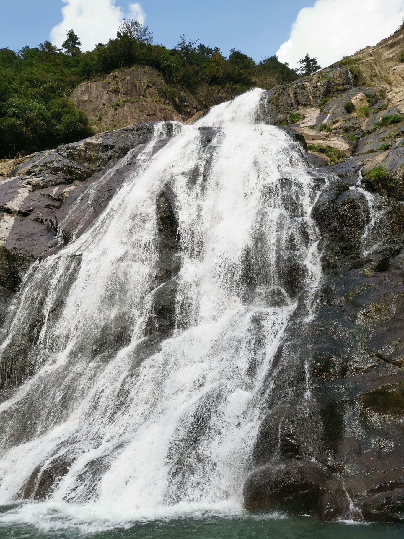【携程攻略】磐安磐安百杖潭景点,十一国庆很少能找到怎么少人,风景还