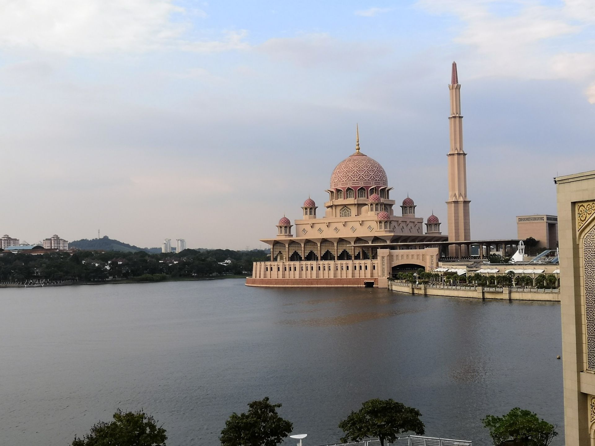 马来西亚建筑风格简介,马来西亚马哈蒂尔简介,马来西亚首相府简介_大山谷图库