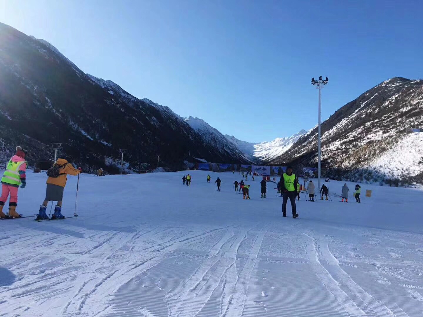 鹧鸪山自然公园滑雪场
