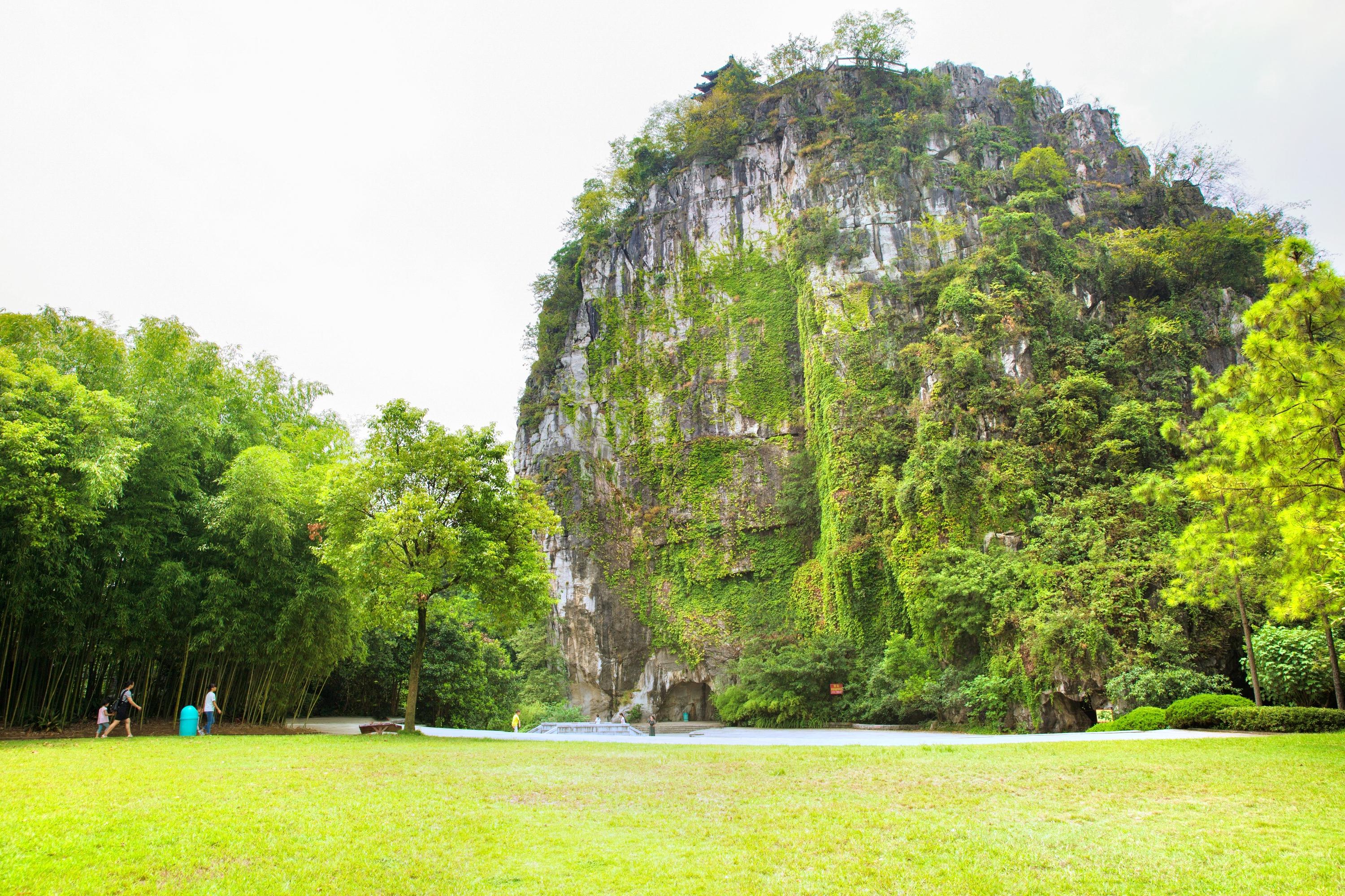 桂林鹦鹉山
