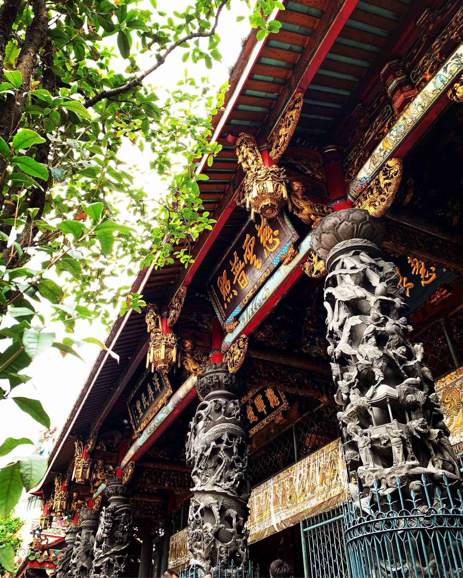 艋舺龙山寺 ( Lungshan Temple )