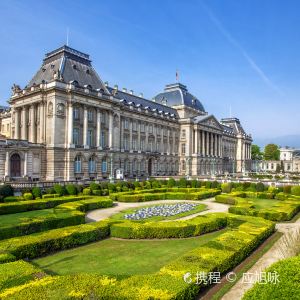 布鲁塞尔皇宫旅游景点图片