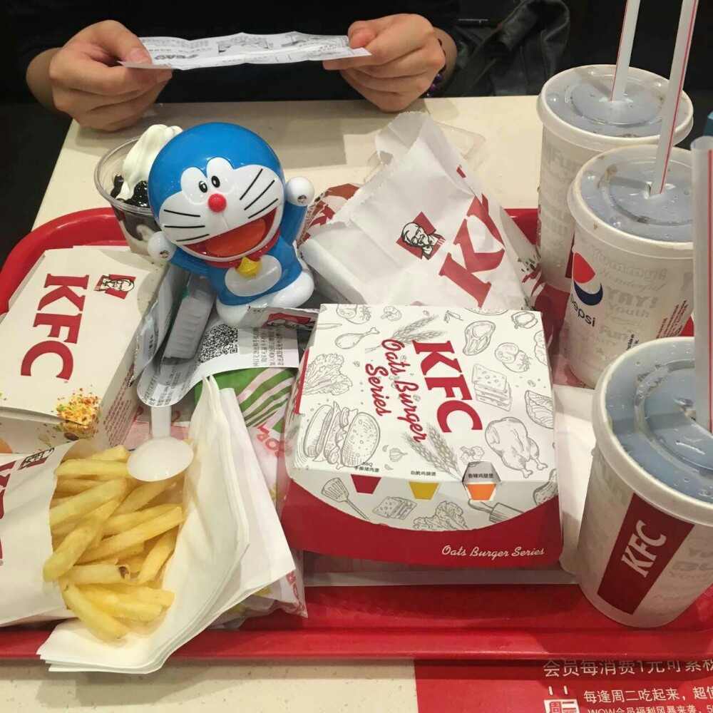 2021ϵ» · kfcʳ,aƵĲ,Ķ.