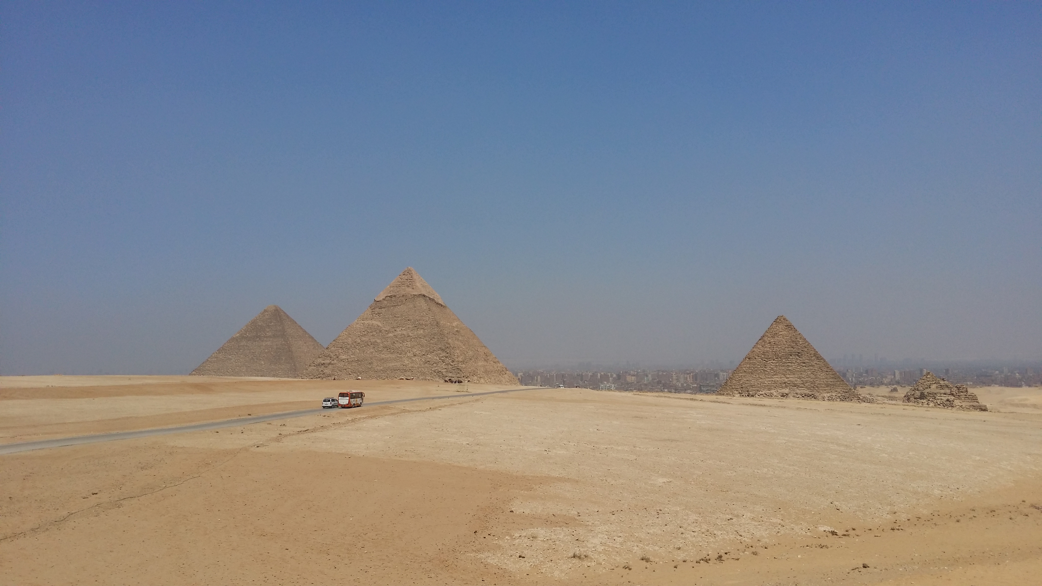 【携程攻略】开罗胡夫金字塔适合朋友出游旅游吗,胡夫金字塔朋友出游