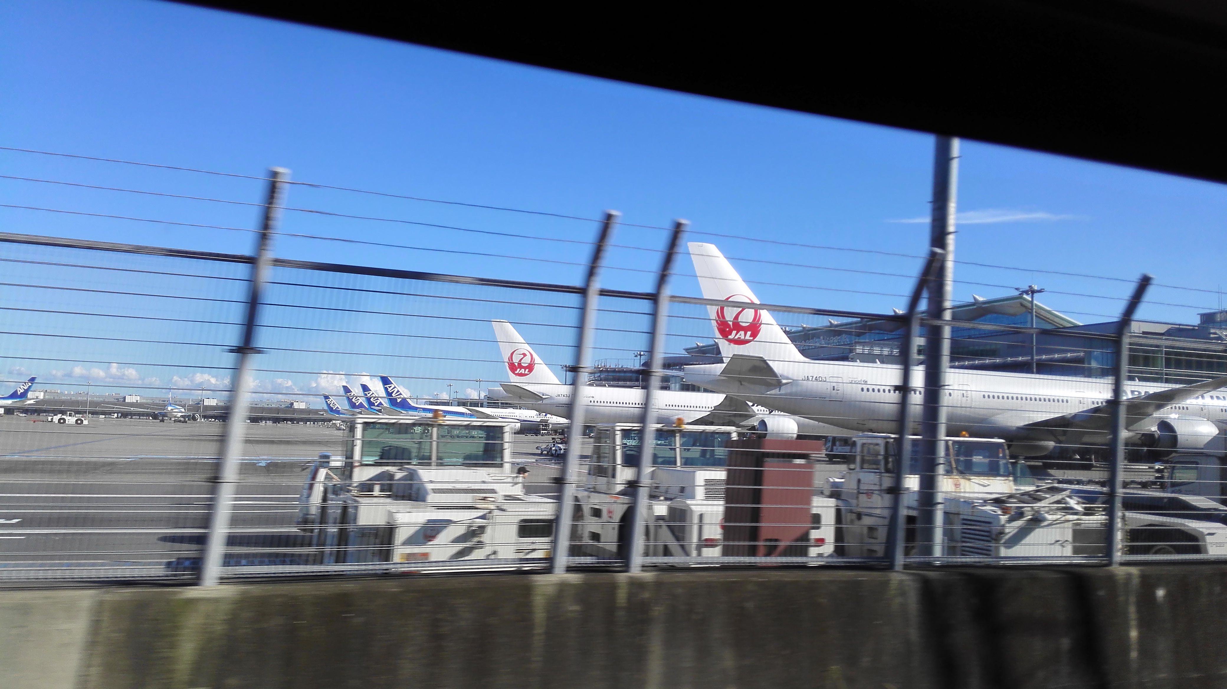 羽田机场全日空机体整备场