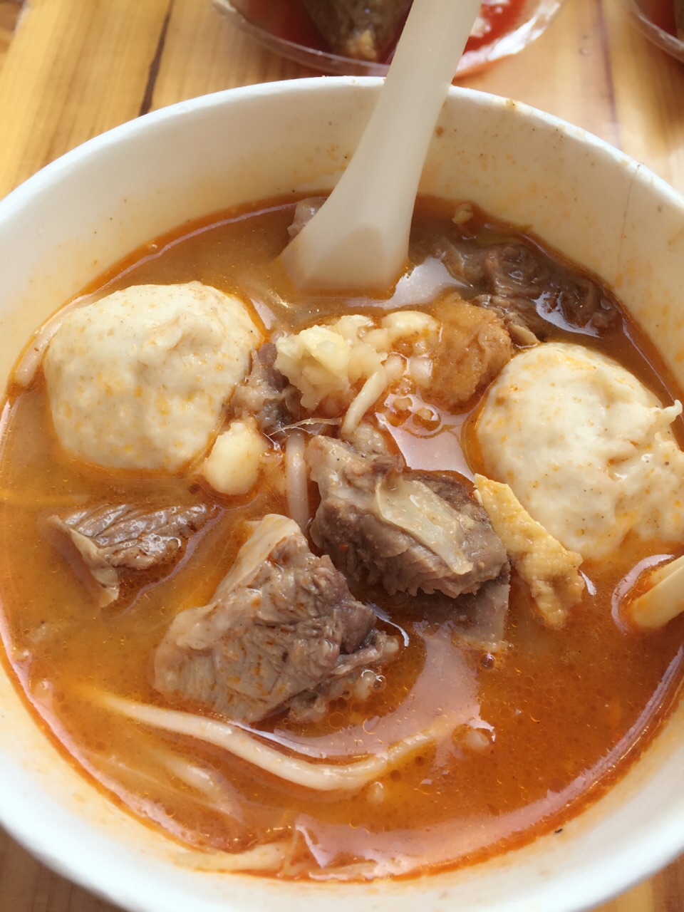 【携程美食林】厦门月华沙茶面餐馆,看了推荐找去 沙茶面 感觉一般 多