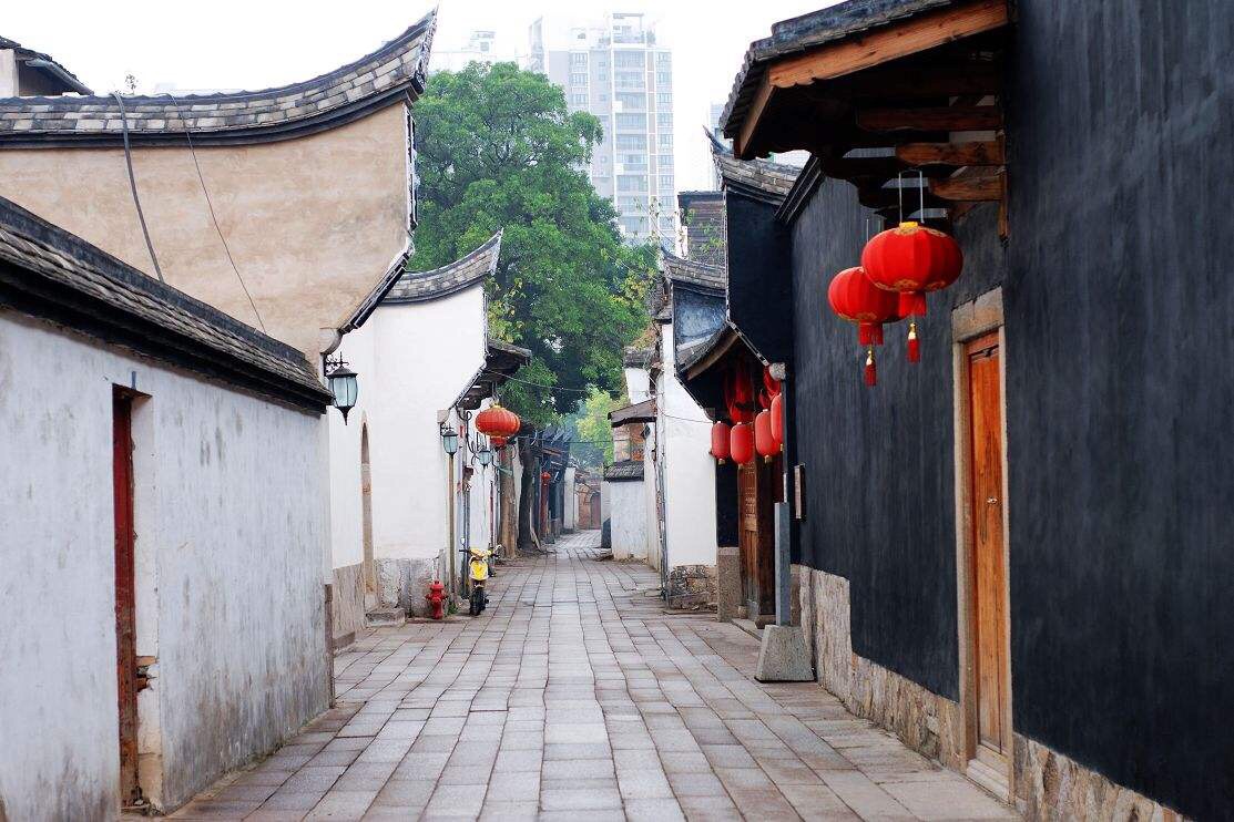 【携程攻略】福州三坊七巷景点,吃喝玩乐里面都有,很好,风景不错,下次