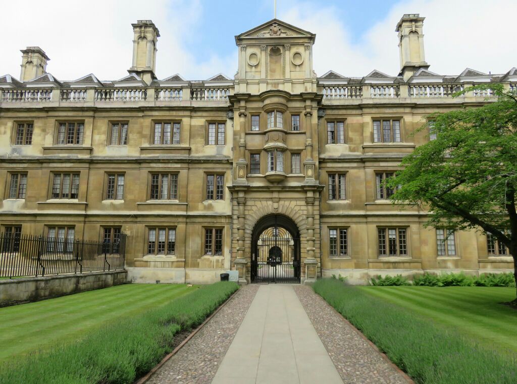 克莱尔学院clare college