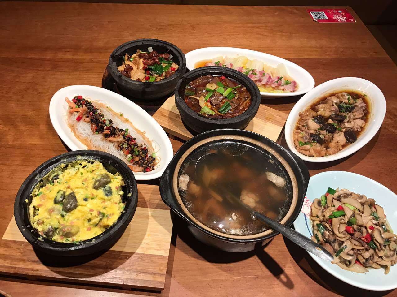 2019周麻婆(南平西路店)美食餐厅,环境不错,菜品也很实惠,口.