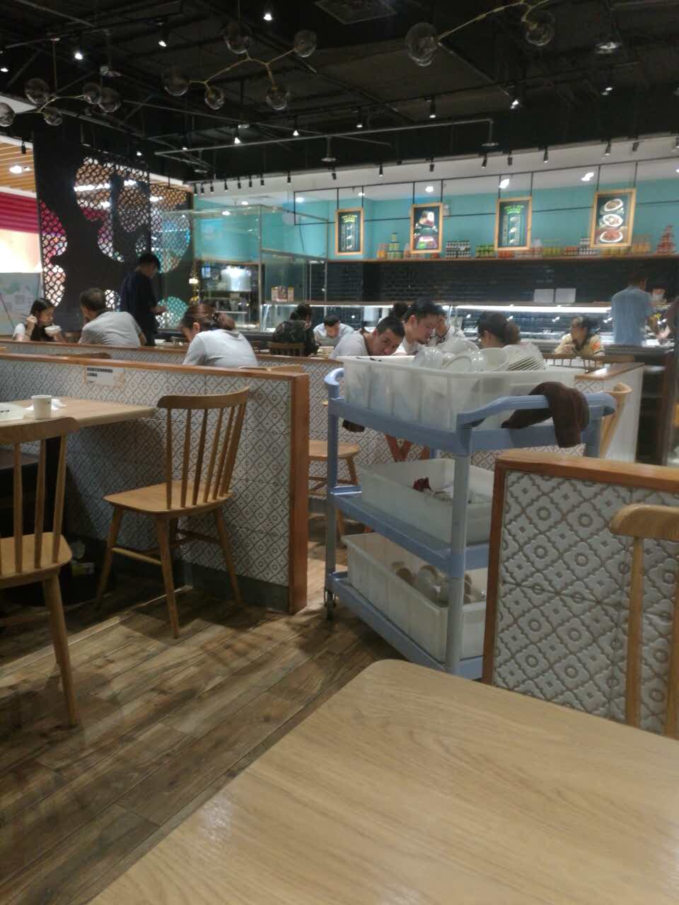 2021金饭碗中餐厅万达店(万达店)美食餐厅,还可以,基本符合大众口味,.