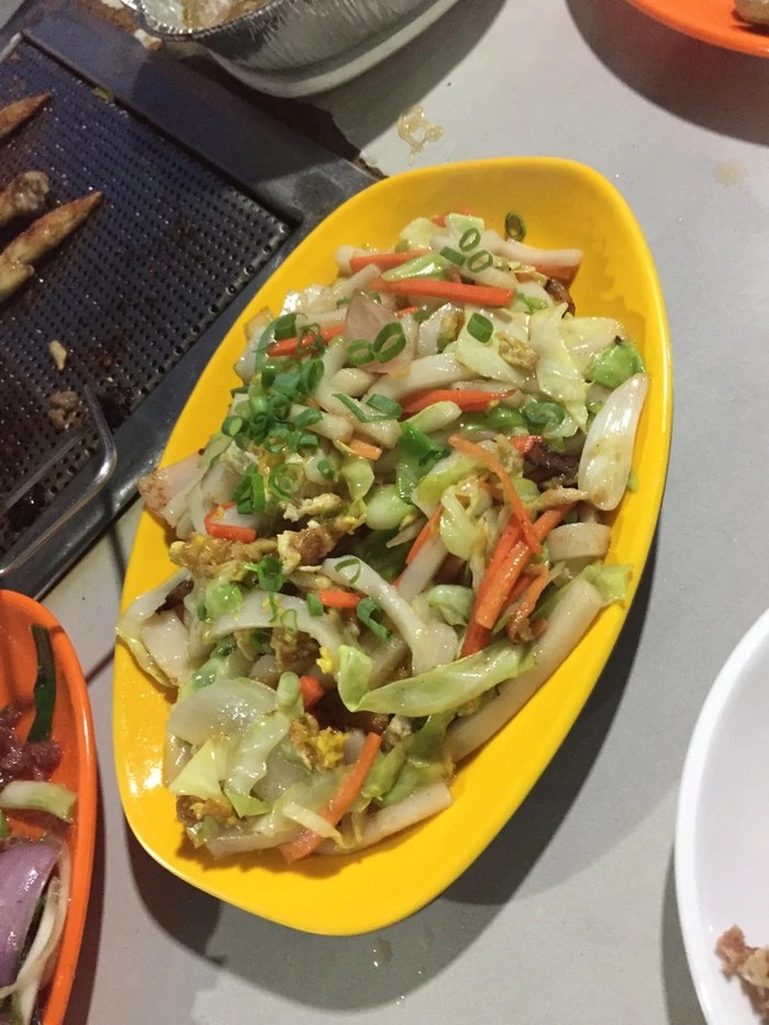 逃范家烤烧店