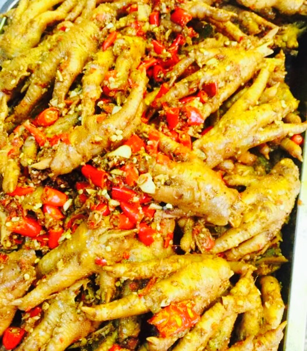 陆记建水鸡脚王总店 35/人 烧烤 直线距离165m