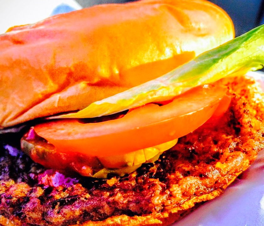 jack in the box 快餐简餐 直线距离528m