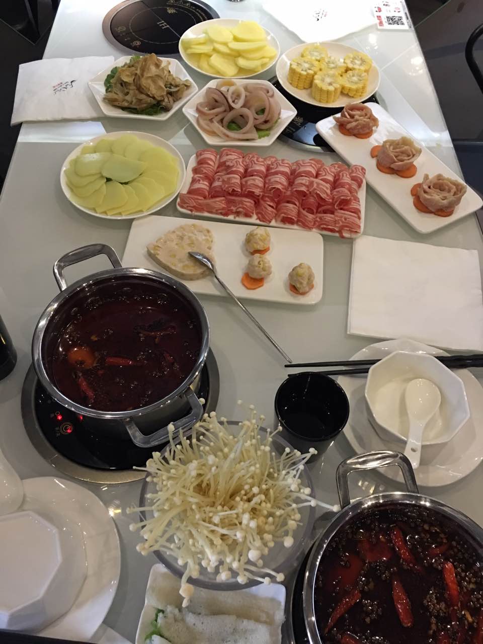 【携程美食林】杭州浮谷火锅(宝龙城市广场店)电话/地址/菜系/点评