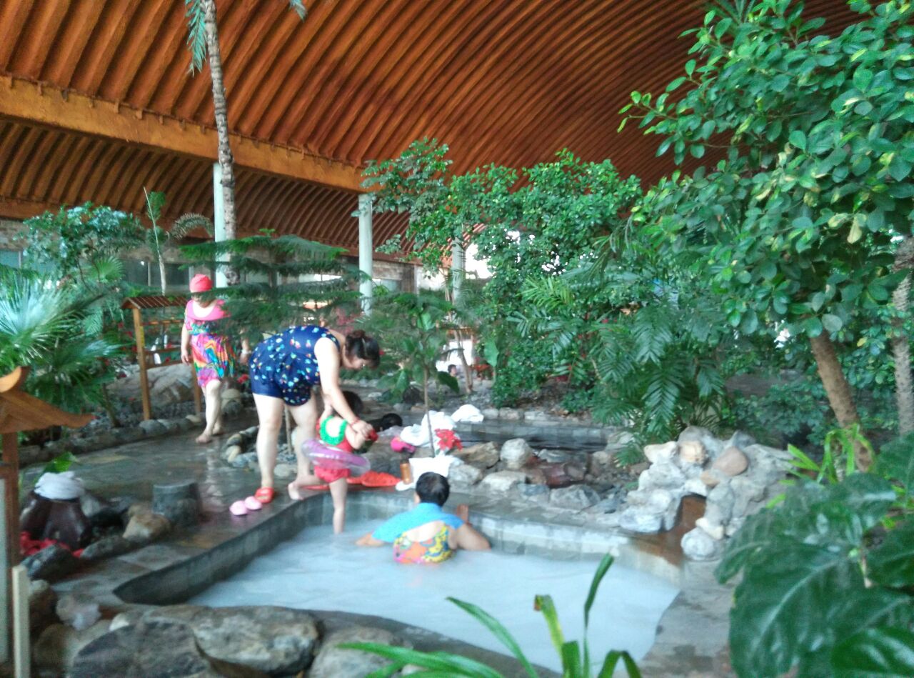 茗汤温泉度假村