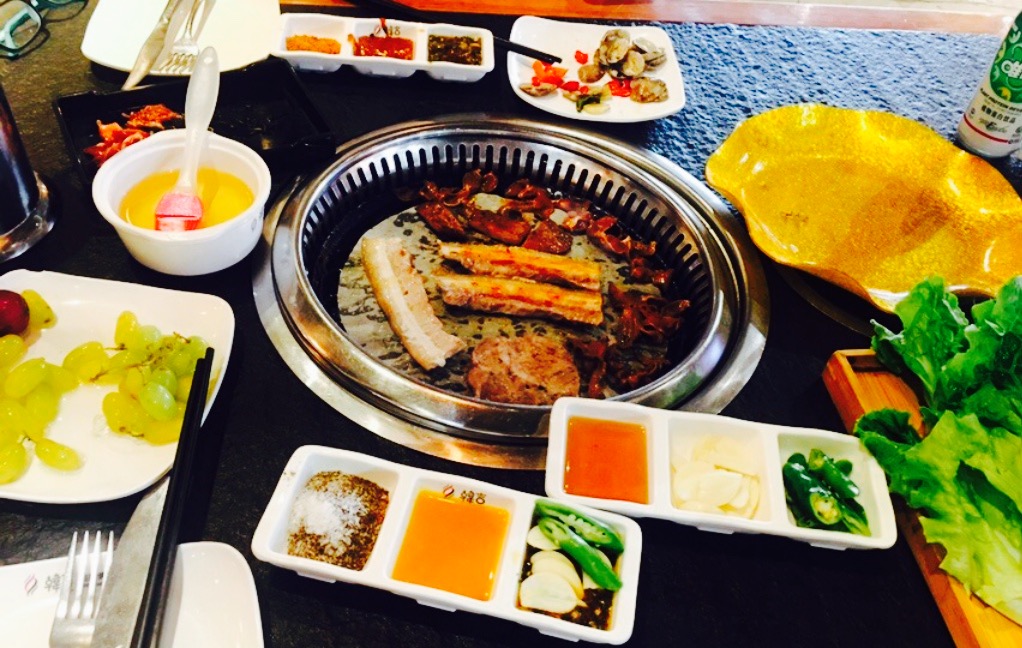 韩吉烤肉·牛排海鲜自助(龙湖.金楠天街店)