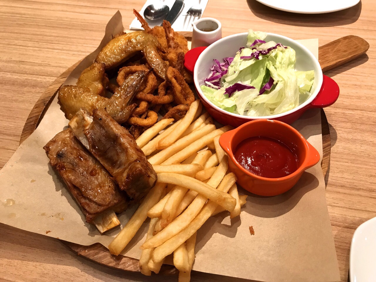 2023必胜客(夫子庙店)美食餐厅,.新品九合一,点了一份最爱.