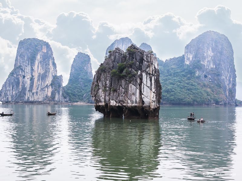 下龙湾香炉石游玩攻略-香炉石门票多少钱/价格表-团购票价预定优惠