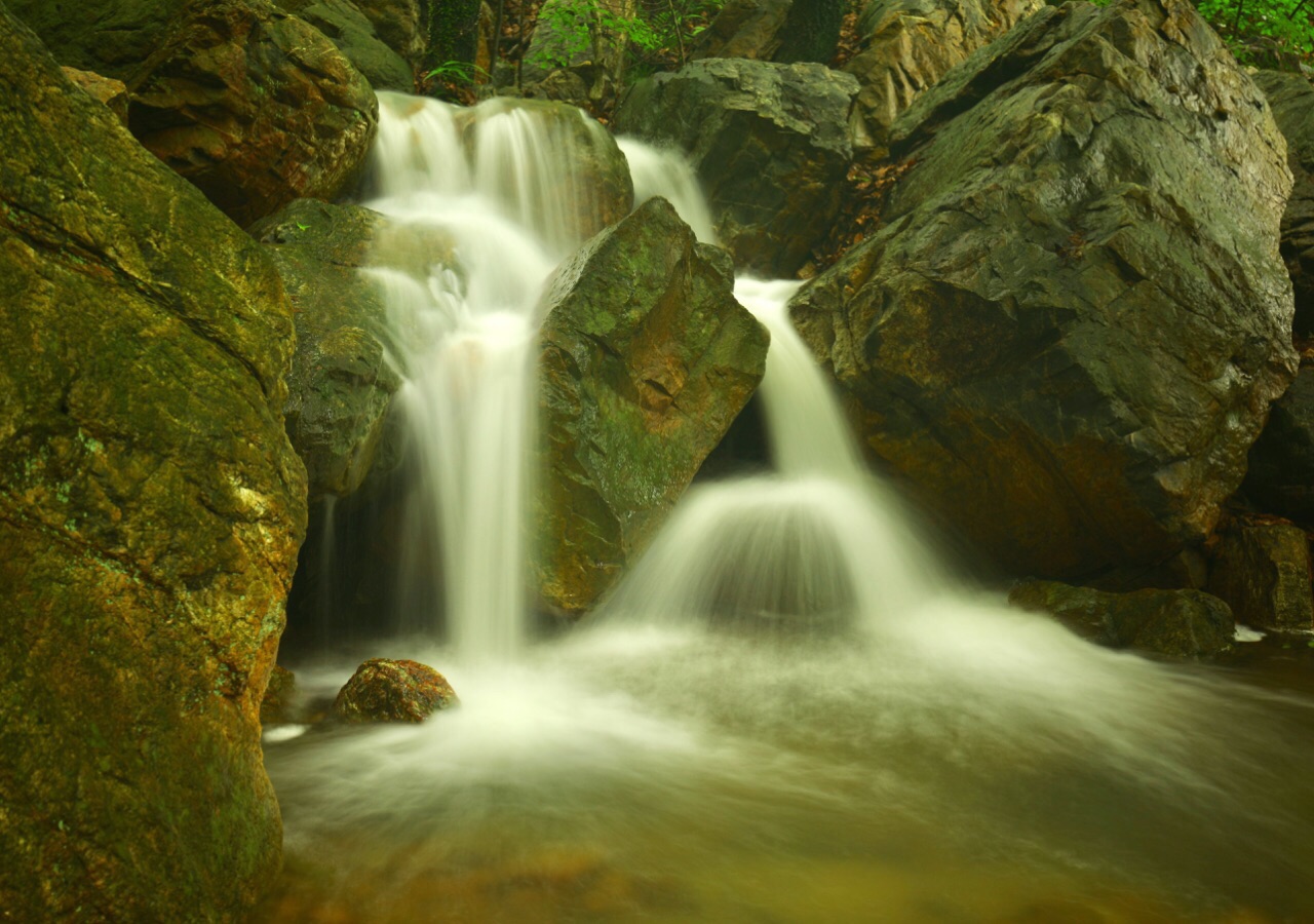 破龙涧 4.0分  点评 直线距离825m